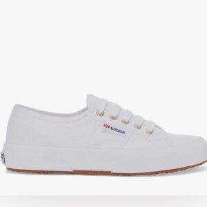 NWT Superga 2750 sneakers size 6